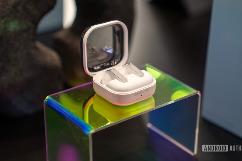 Samsung’s unannounced earbuds have a design you might not expect