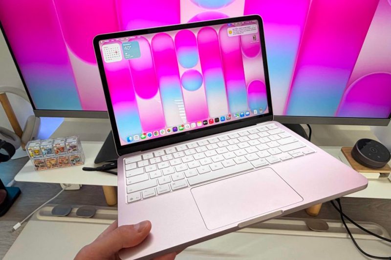 These are my favorite MacBook Neo accessories after one month