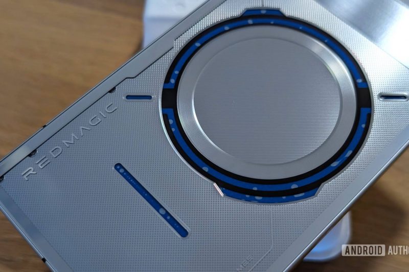 This next-gen Android gaming tablet could keep peak performance with liquid cooling