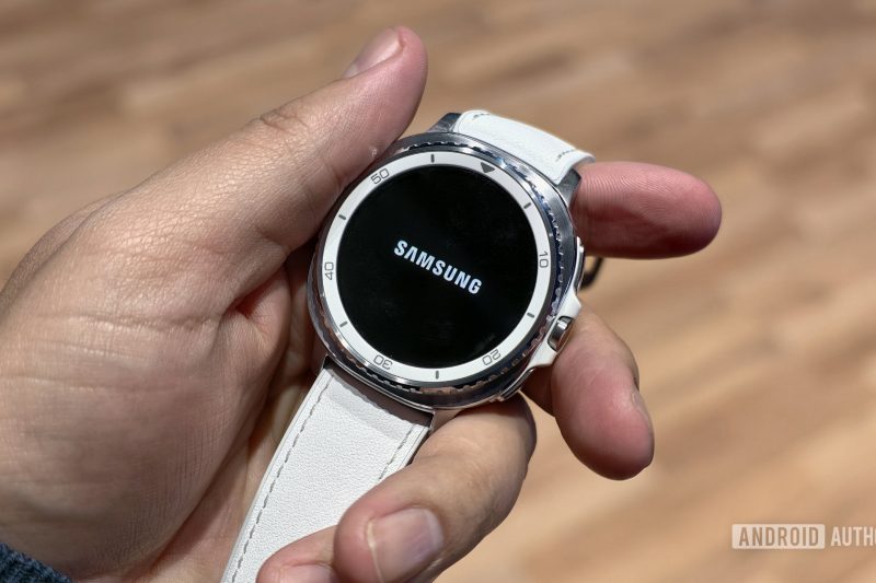 I don’t need Samsung to significantly upgrade the Galaxy Watch 9 — just unlock it