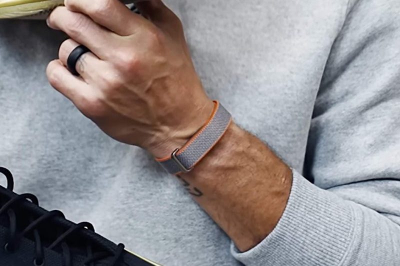 Google’s new Fitbit band has continued hiding in plain sight, software too [Gallery]
