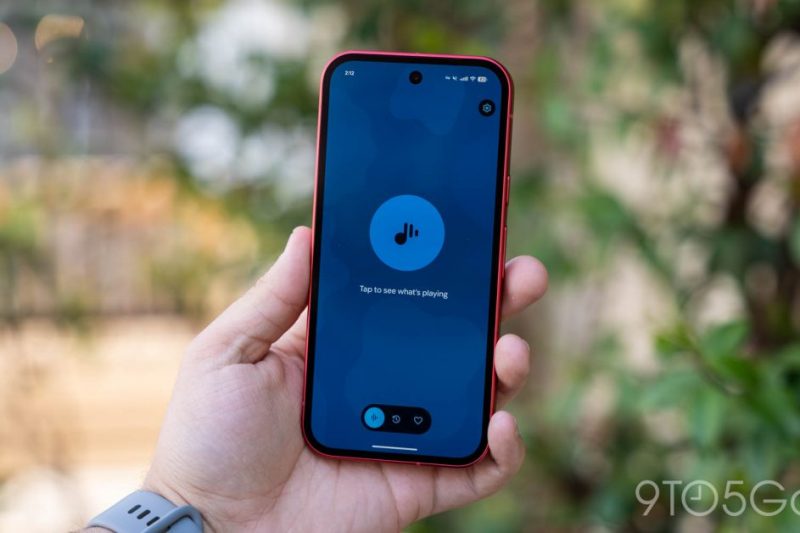 Google releases first Pixel Now Playing app update