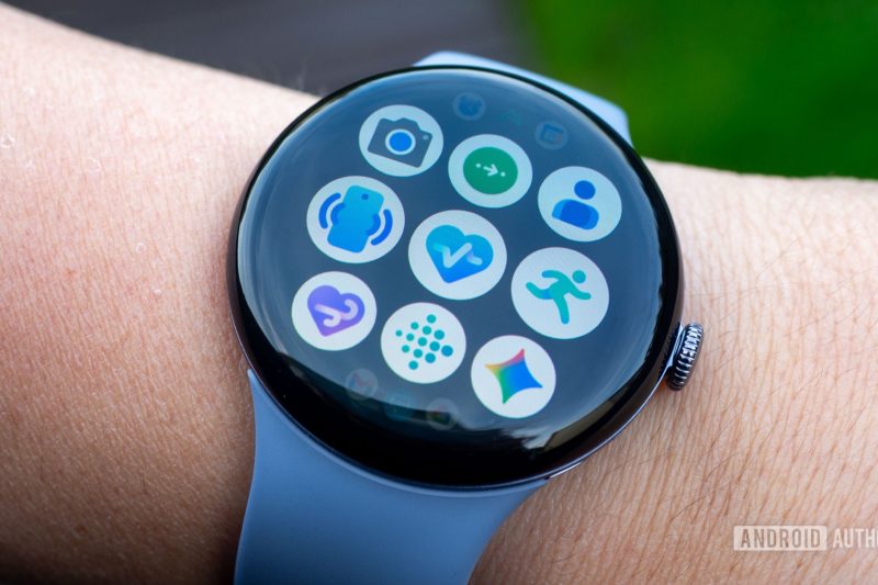 Google embraces the future, mandates 64-bit apps for Wear OS