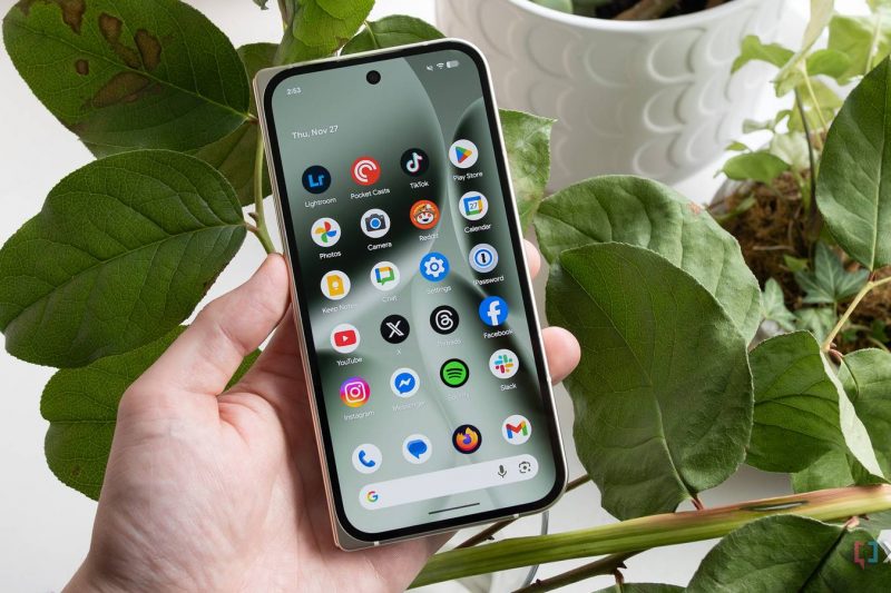 These 4 Pixel widgets earn their space on my home screen by cutting friction every…