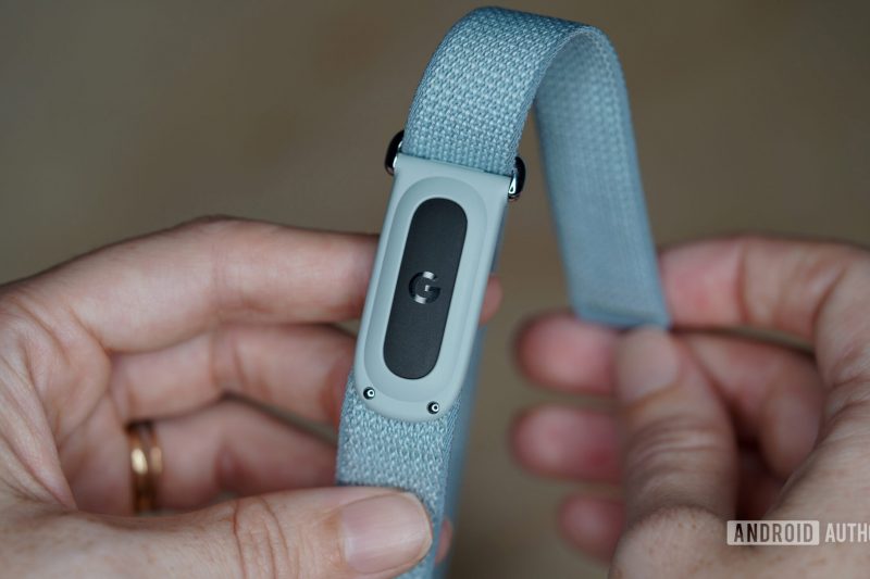 I’ve had the Fitbit Air for 48 hours, and it’s already the most comfortable wearable…