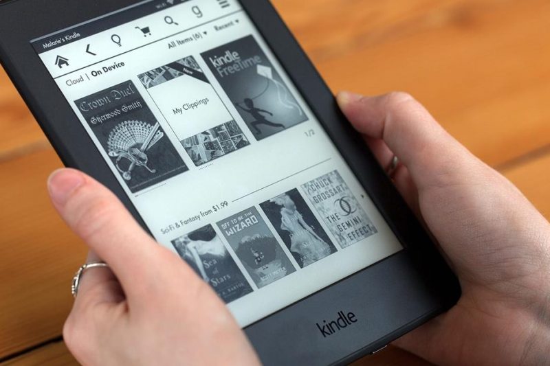 Old kindle owners are revolting against Amazon’s support shutdown with jailbreaking