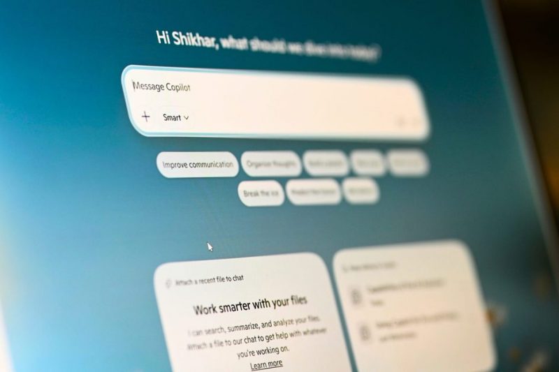 Copilot is getting a sidebar treatment for Windows 11, just like Gemini in Chrome