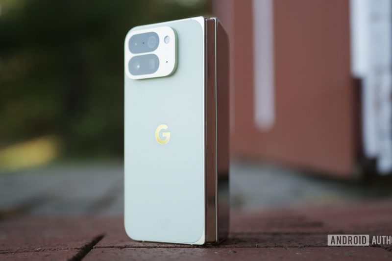 Pixel Fold users are reporting a nightmare bug that makes one screen unusable
