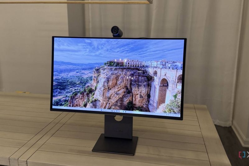 Lenovo's Yoga Pro 27UD-10 proves that premium monitors can do more than just…