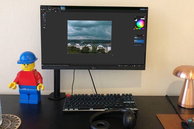 After 22 years, you can finally download Paint.net from the URL 'Paint.net'