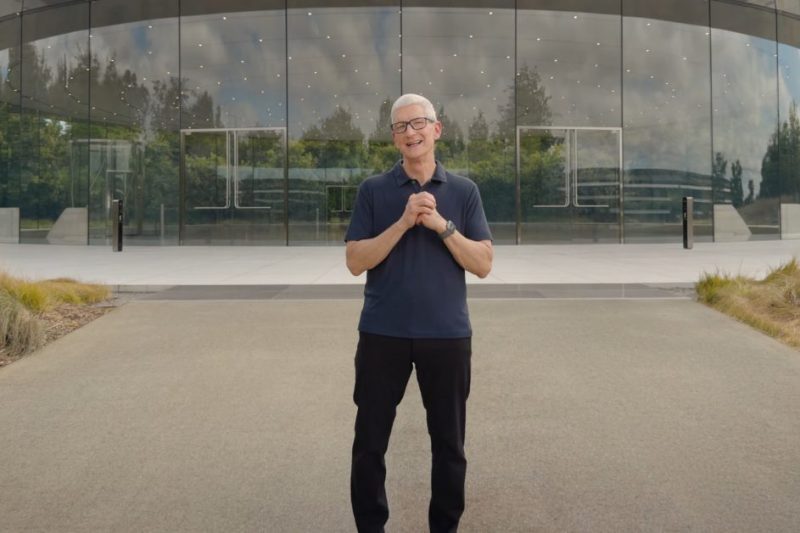 Tim Cook marks Memorial Day with annual tribute post