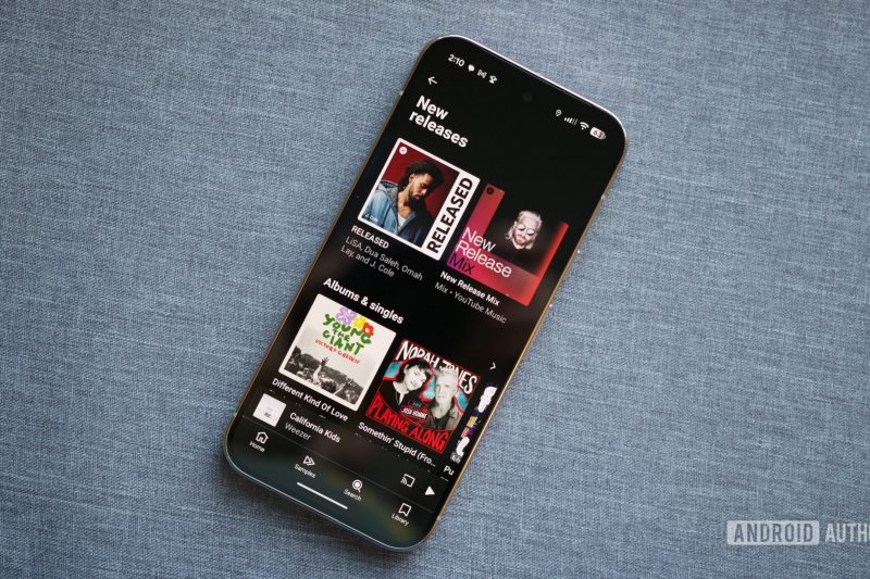 YouTube Music finally looks good on foldables — if you tweak this hidden setting