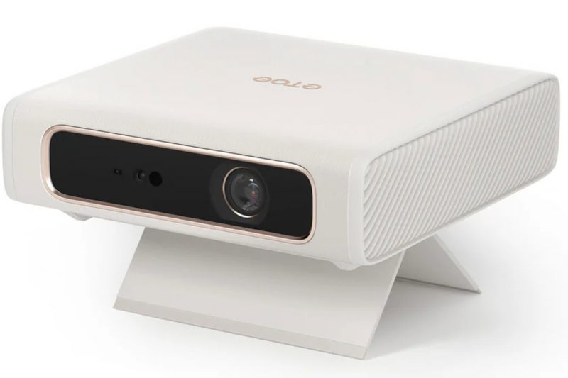 This new Google TV projector from ETOE can light up your wall and charge your phone