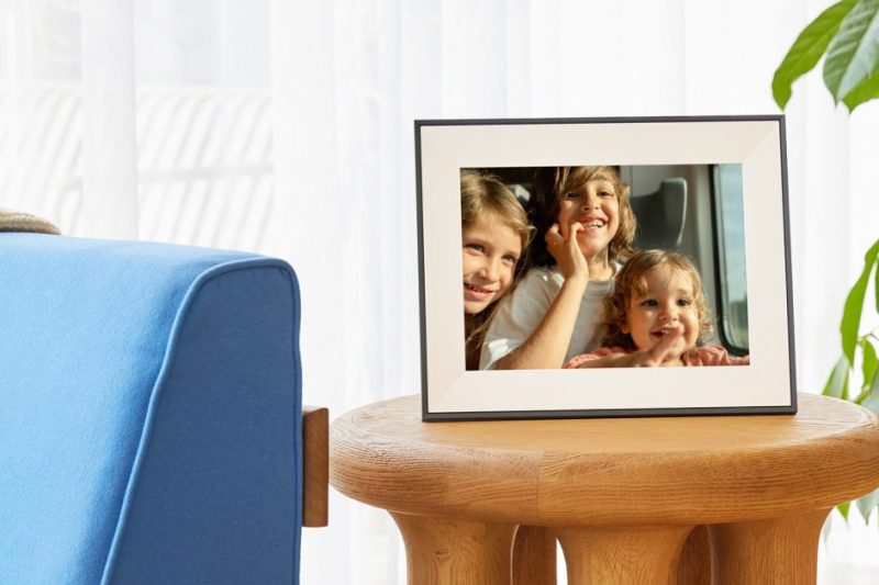 Google Photos support has returned for Aura’s digital photo frames