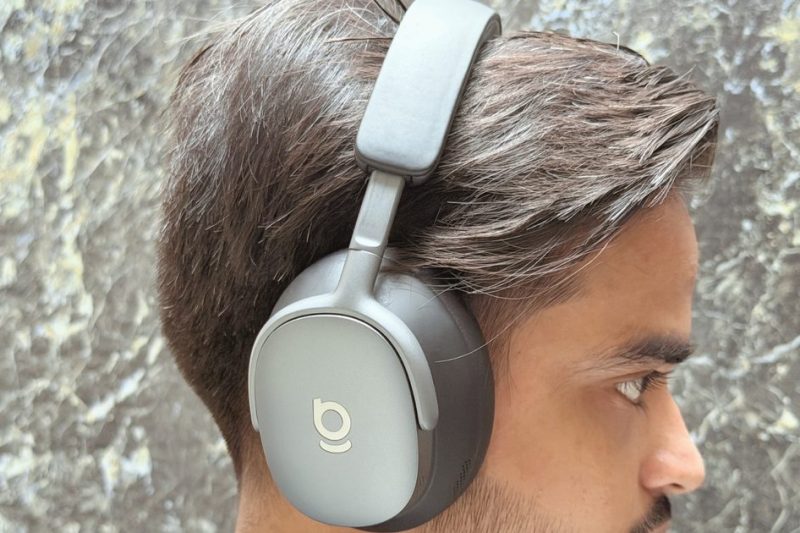 Baseus Inspire XH1 review: These Bose-tuned headphones defied my budget expectations