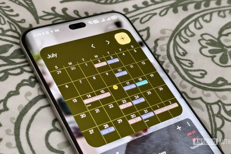 Google Calendar finally expands event colors with a full RGB picker