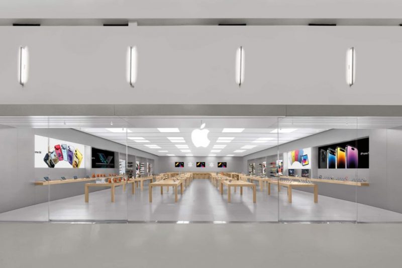 Apple is permanently closing three stores today, here’s the list
