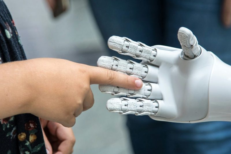 Robots can now ‘see’ touch thanks to a new color-changing tactile sensor