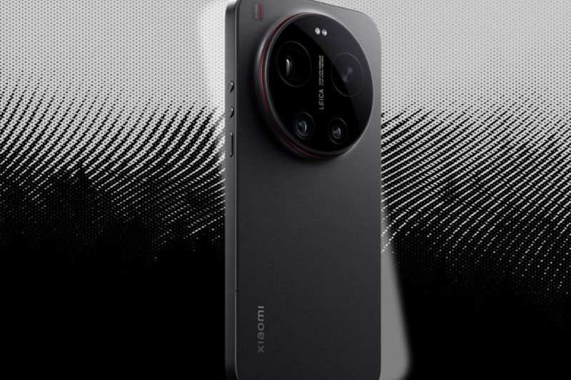 Xiaomi beats Samsung to become the first non-Pixel phone with stable Android 17