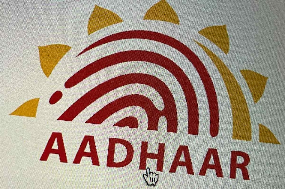 PAN-Aadhaar Link Deadline Extended: How to Link PAN and Aadhaar Online by December 31